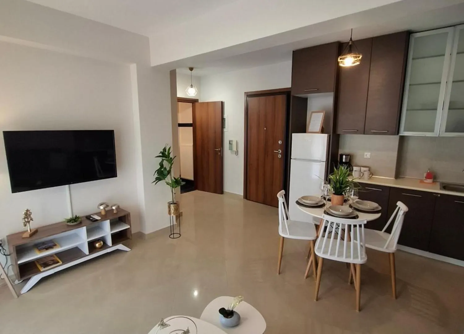 Bright Elegance #Dterra Apartments# Saloniki Apartament